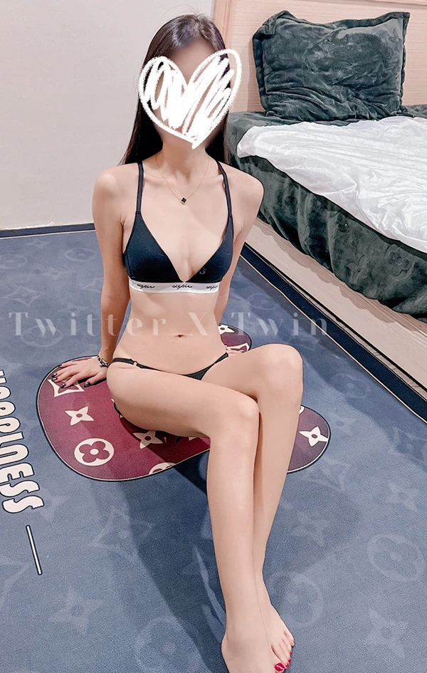 露出系福利姬@TWIN 尺度私拍视图合集